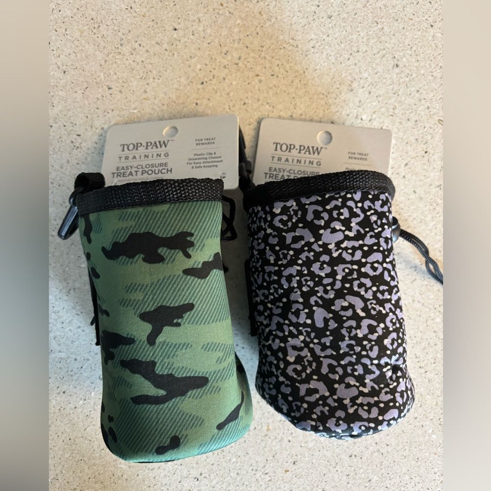 2 Training treat pouches for dogs by Top Paw, NWT